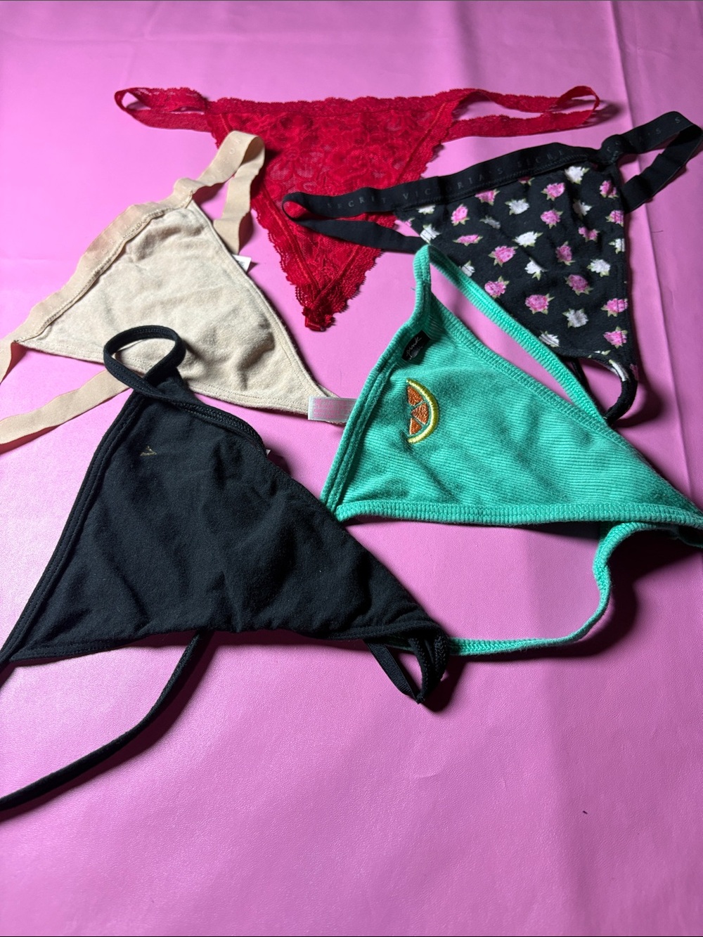 Mixed Triangle Thongs & Panty Set - Red, Black, Cream, Green, Floral